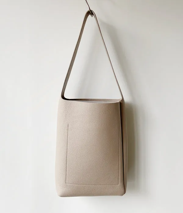 Aeta/PEBBLE GRAIN LEATHER SHOULDER S (GRAY BEIGE)