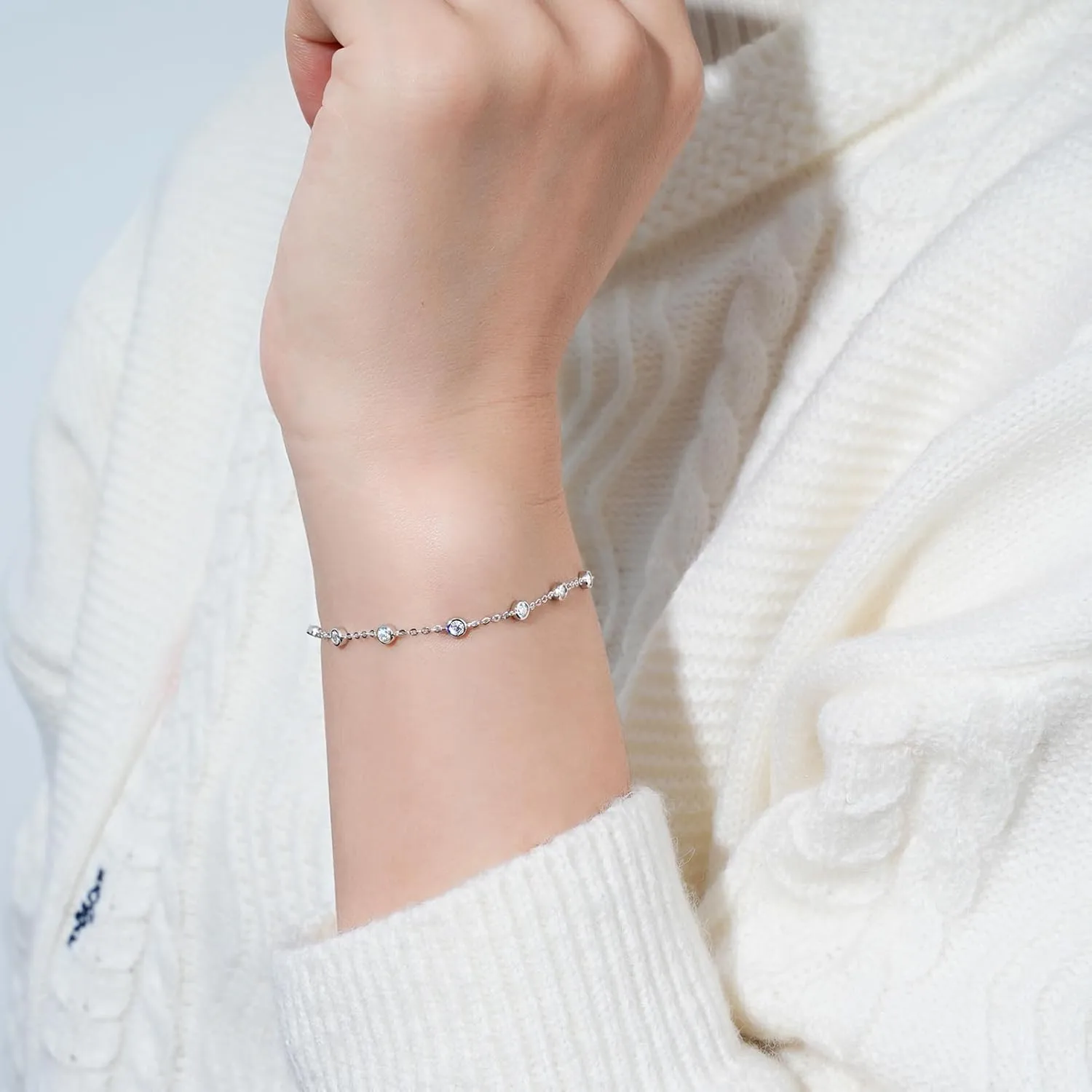 Bezel Moissanite Link Bracelet 0.66cttw D Color VVS1 925 Sterling Silver Adjustable Dainty Bracelets for Women Wife Birthday Jewelry Gifts