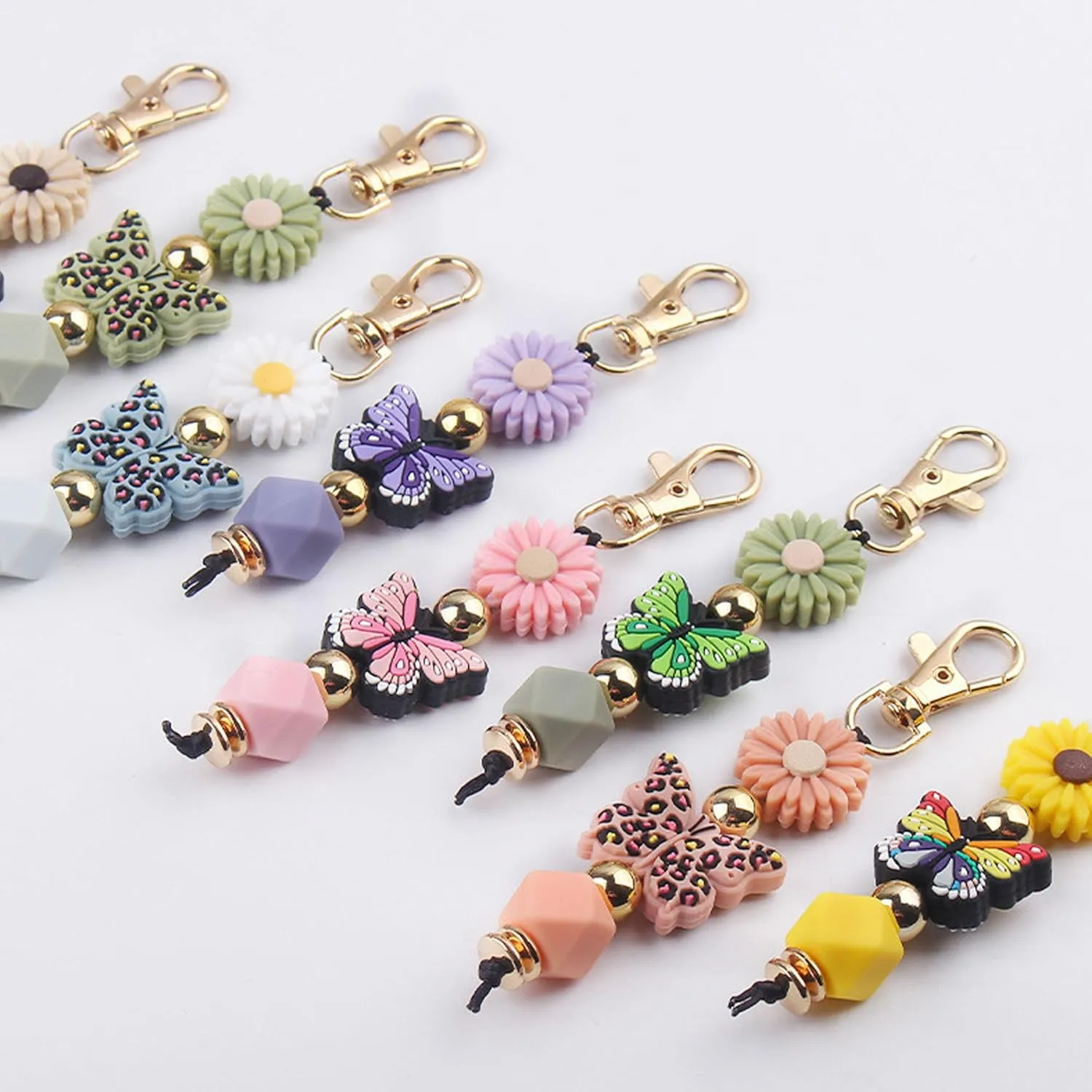Butterfly Keychain Silicone Beaded Key Ring for Bag Charms Purse Handbags, Elastic Key Chain for Women Bag accessories
