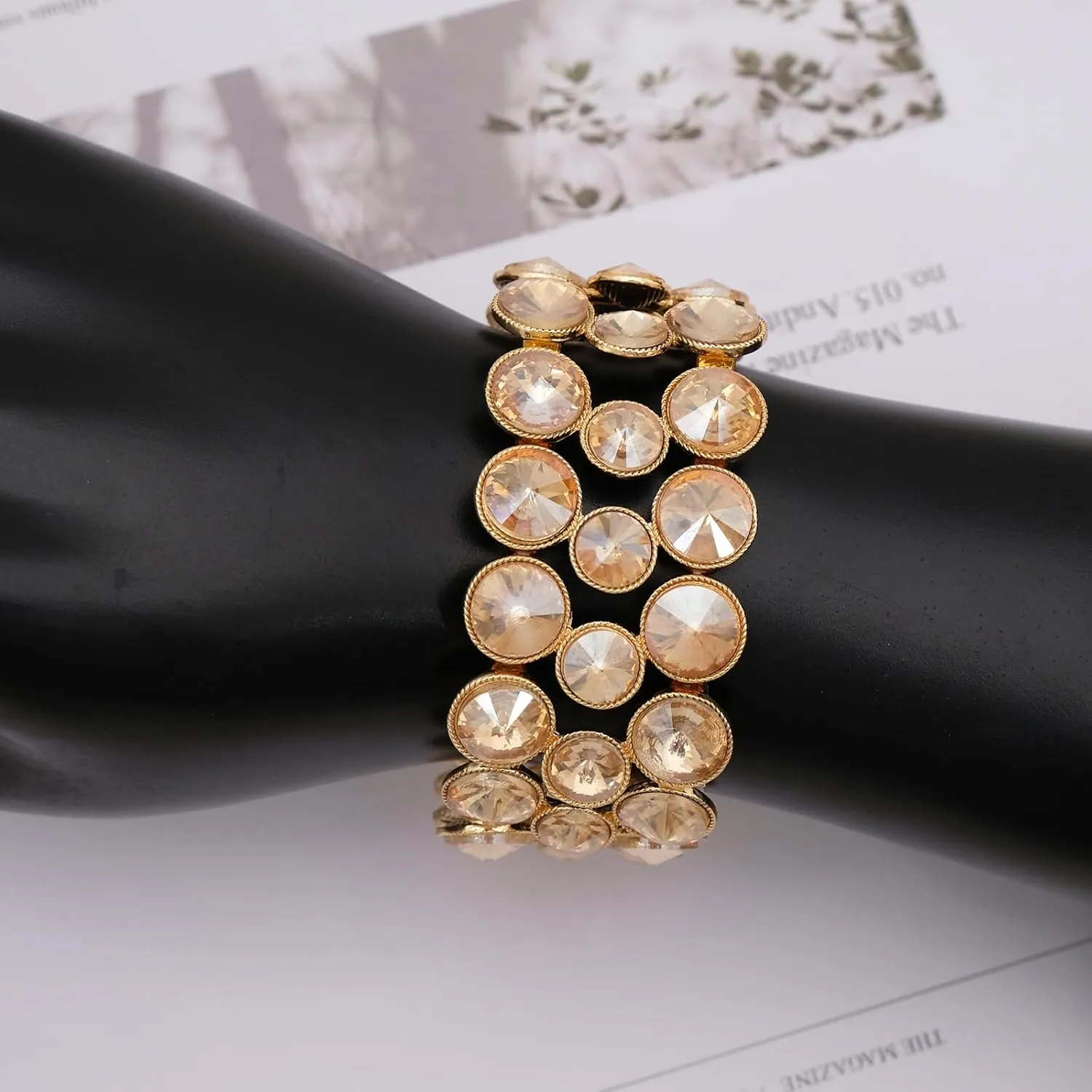 CSY Elegant Wide Stretch Bangle Bracelet for Bride Women Round Crystal Statement Art Deco Costume Jewelry for Wedding Party Prom
