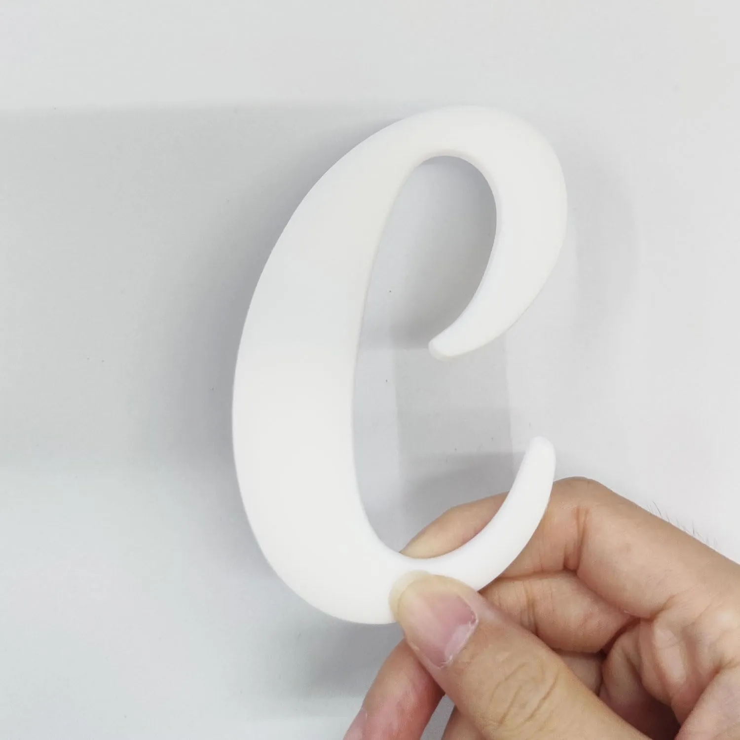 Fannoday Letter Charms, White Shoe Single Letter DIY Decoration Charms Alphabet Accessories for Beach Bag with Boys and Girls Women Teens Adults Party Gift Favors