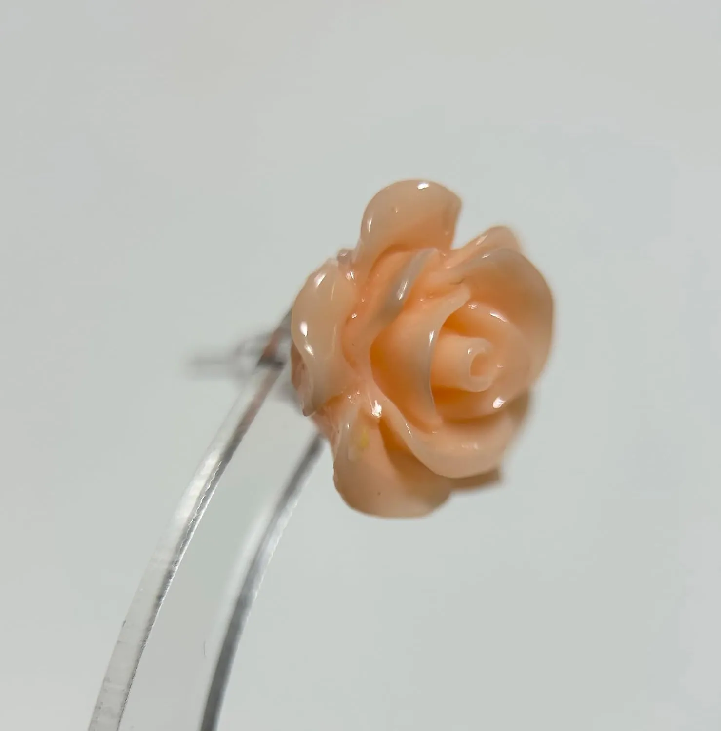 Hypoallergenic Rose 3d Large Glossy Rose Stud Earrings on Plastic Posts (Coral Peach)