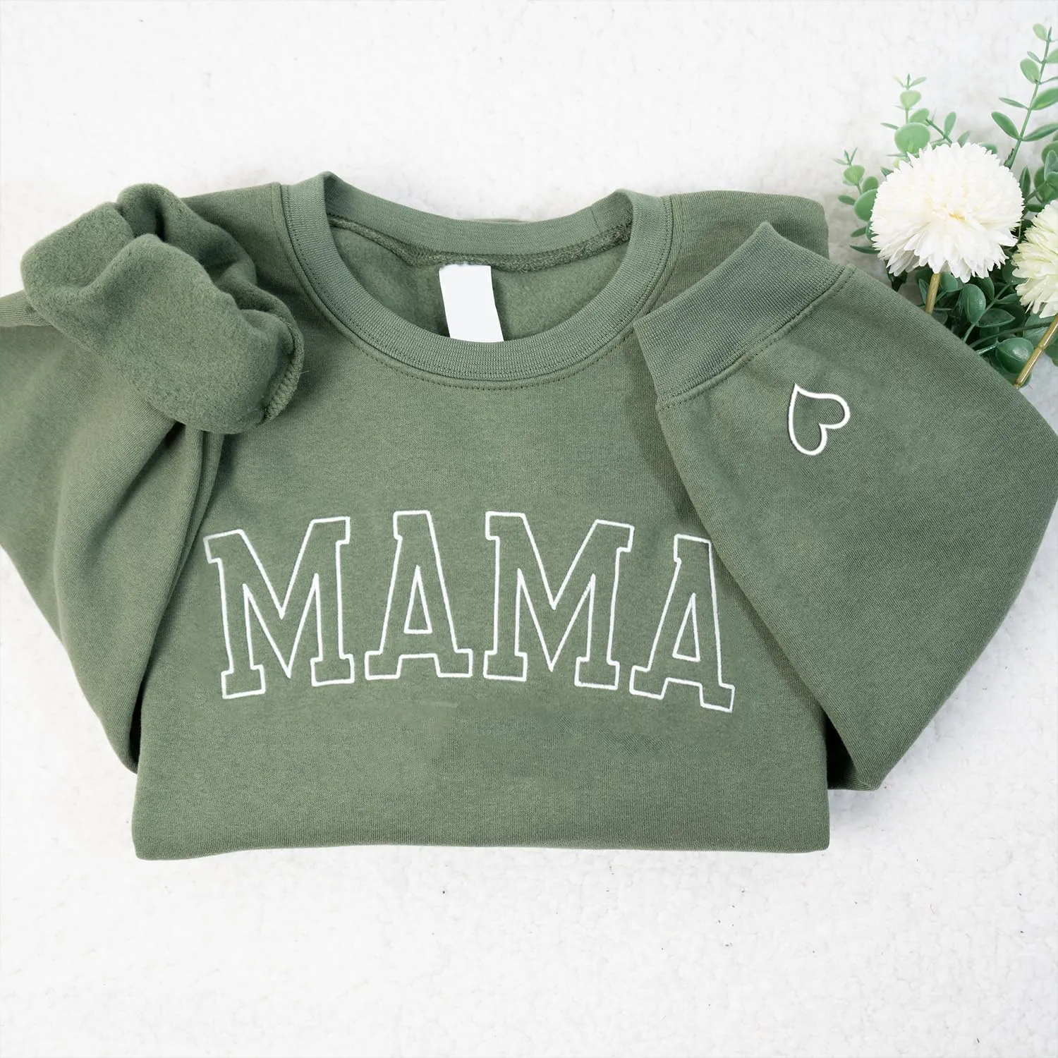 NAZENTI Embroidered Mama Sweatshirt, Mothers Day Sweatshirt Gifts for Mom Mama, Embroidered Crewneck Sweatshirt for Women