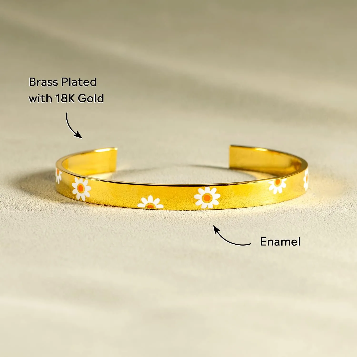 Story Jewellery Bange Cuff Bracelets for Women Teen Girls, Daisy Sunflower Cuff Bracelet Bangle Gifts for Her Mom Daughter Friends Besties Sisters Mantra Engraved Birthday Christmas Jewelry