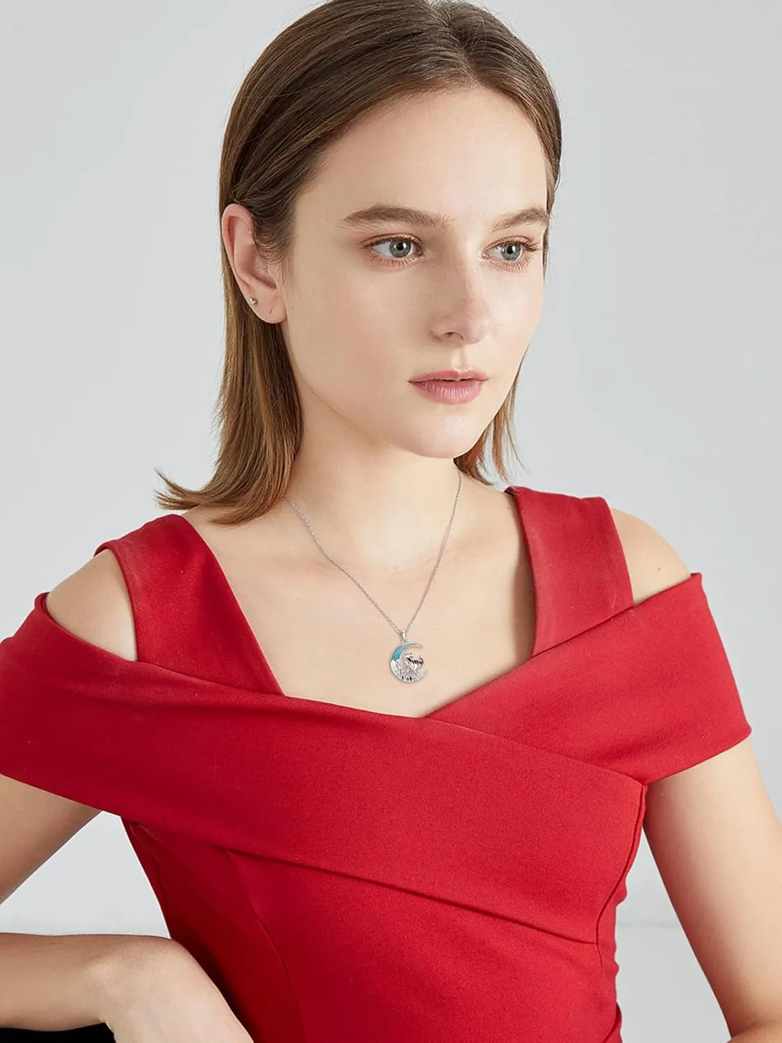 Turquoise Animal Necklace 925 Sterling Silver Crescent Moon Pendant Turquoise Jewelry Gifts for Women