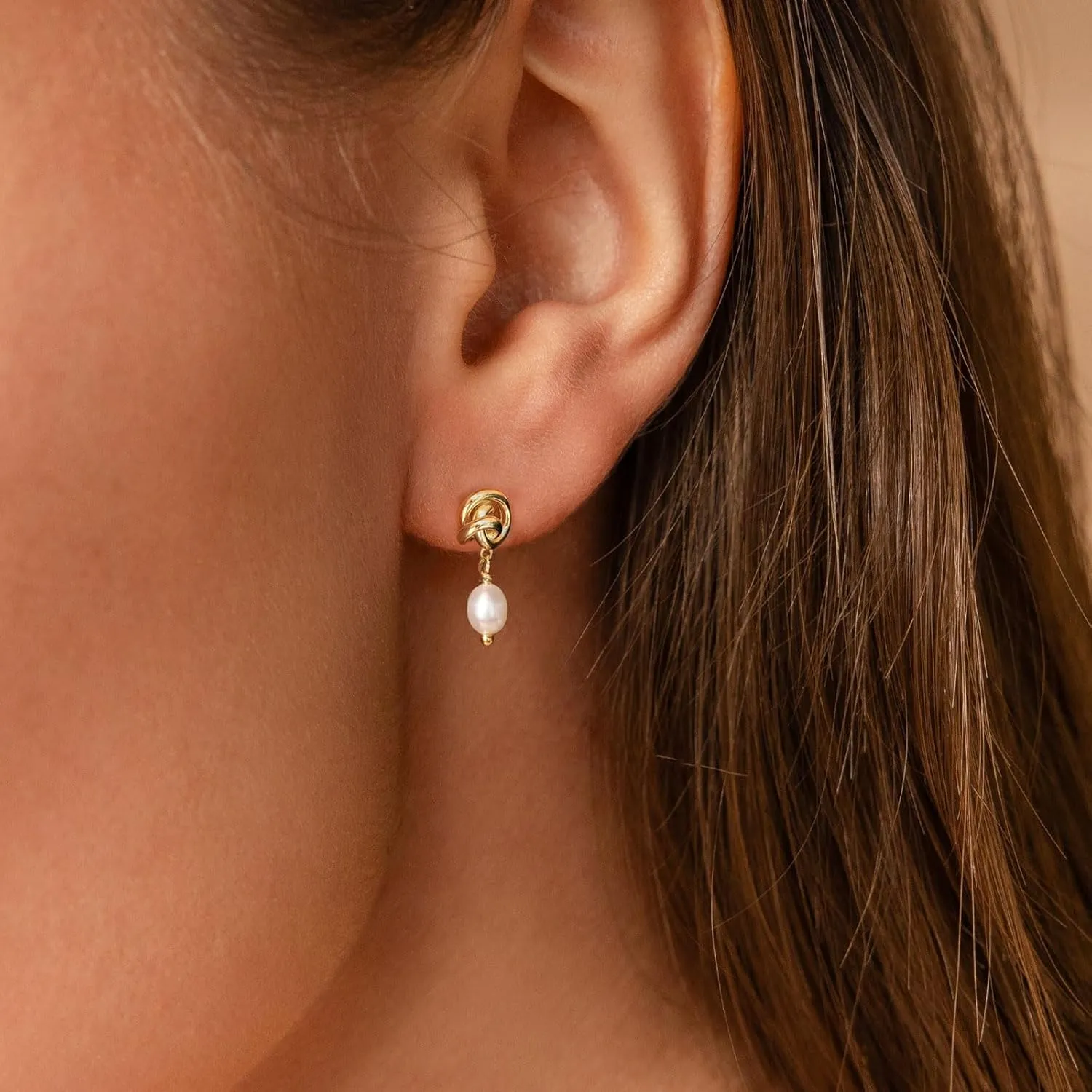 VRIUA Pearl Earrings for Women - 14K Gold Plated Dainty Pearl Dangle Earrings Small Huggie Hoop Drop Earrings for Women Trendy Gold Wedding Bridal Earrings for Women